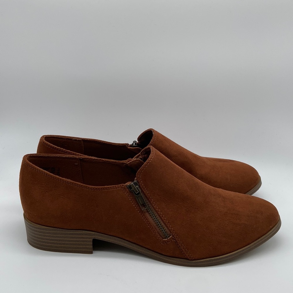 American Eagle Ladies Faux Suede Shoes Size 11